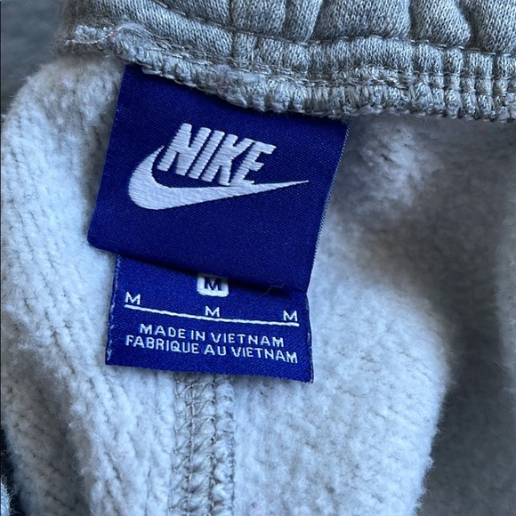 Nike Sweatpants size M - Picture 3 of 3